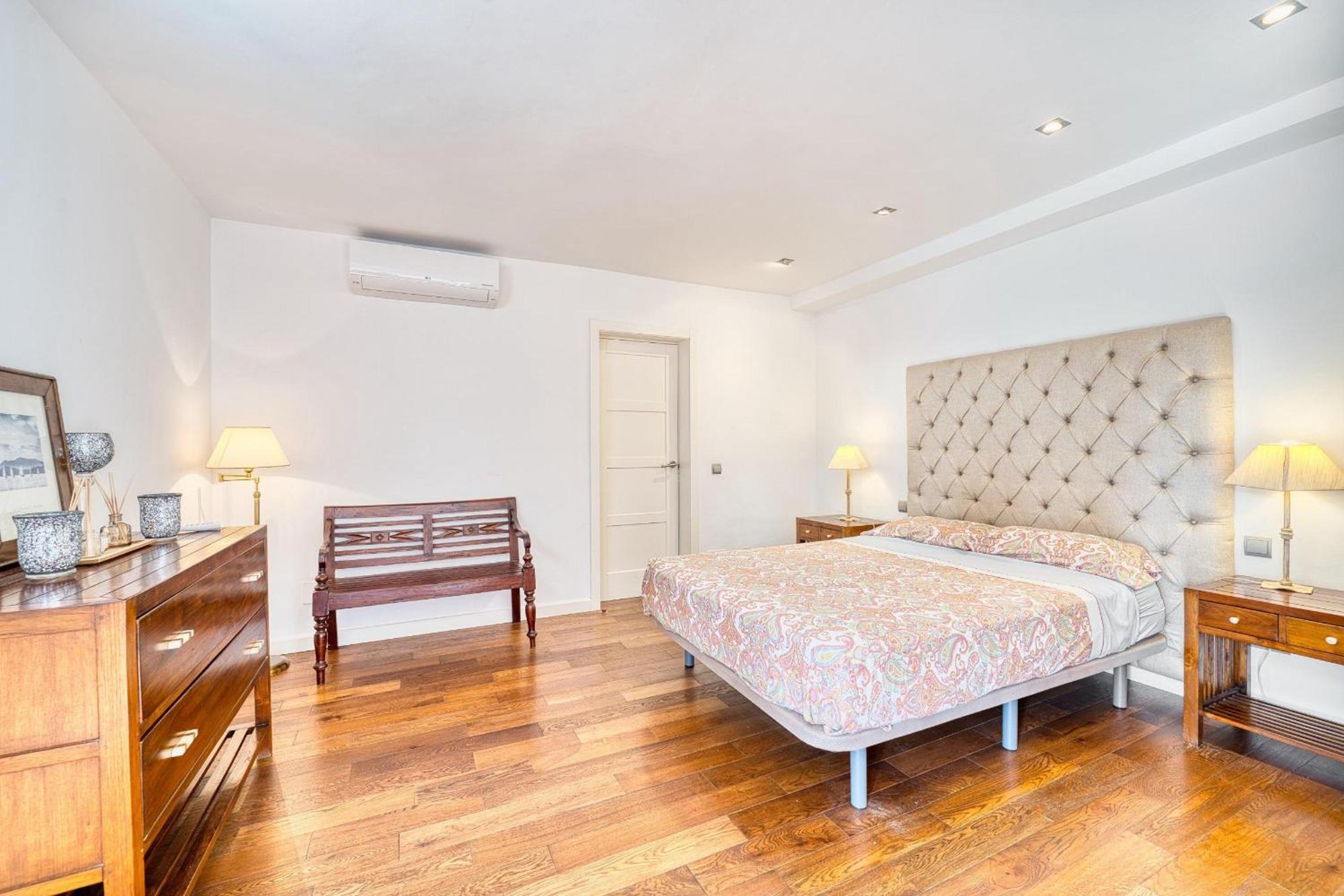 1102 With Pool ,lounge, Bbq ,direkt In Marbella