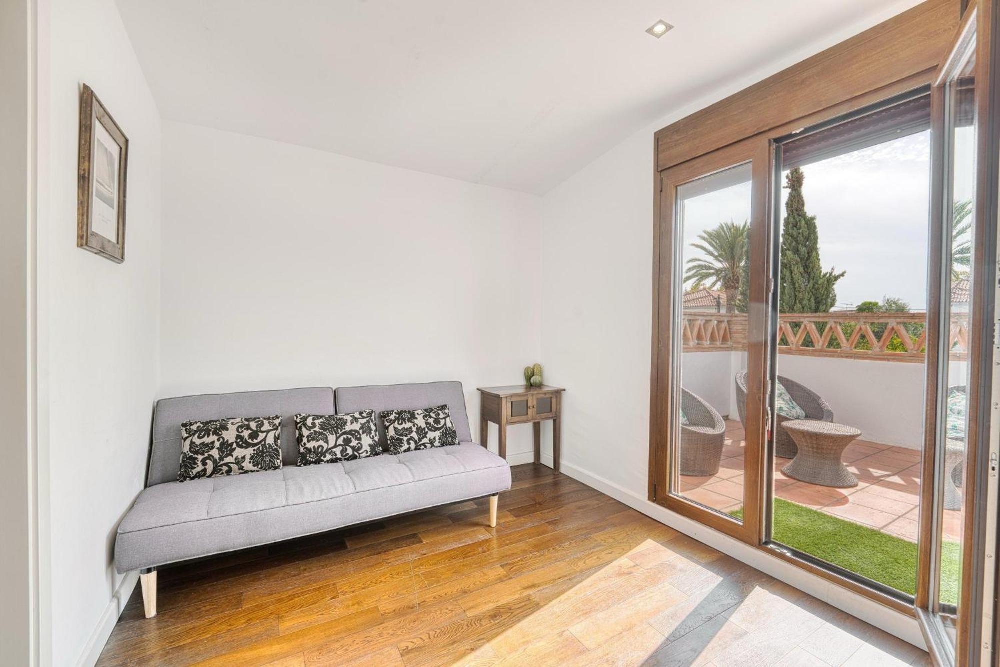 1102 With Pool ,lounge, Bbq ,direkt In Willa *