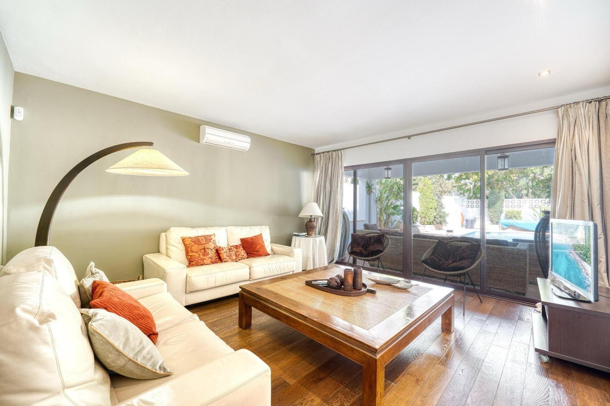 Pousada 1102 With Pool ,lounge, Bbq ,direkt In *